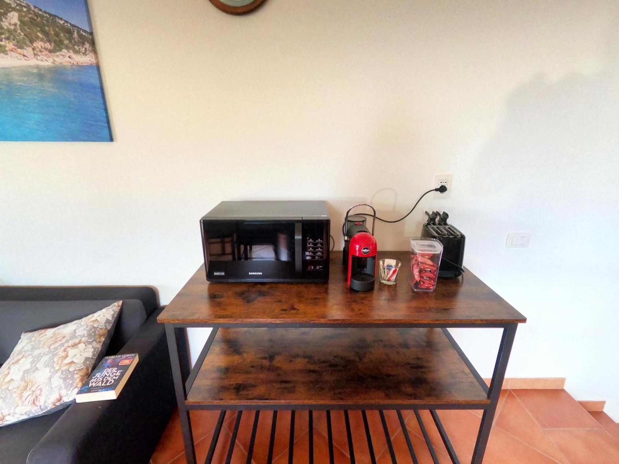 Yellon House Apartman Santa Maria Navarrese Kültér fotó